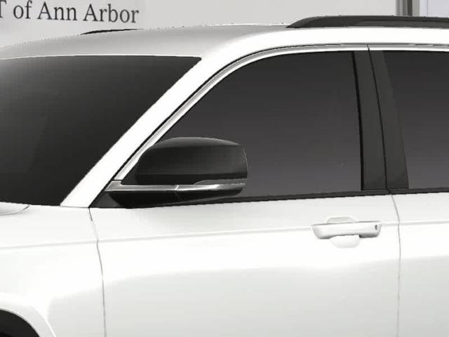 Photo of 2025 Bright White Clearcoat Jeep Grand Cherokee