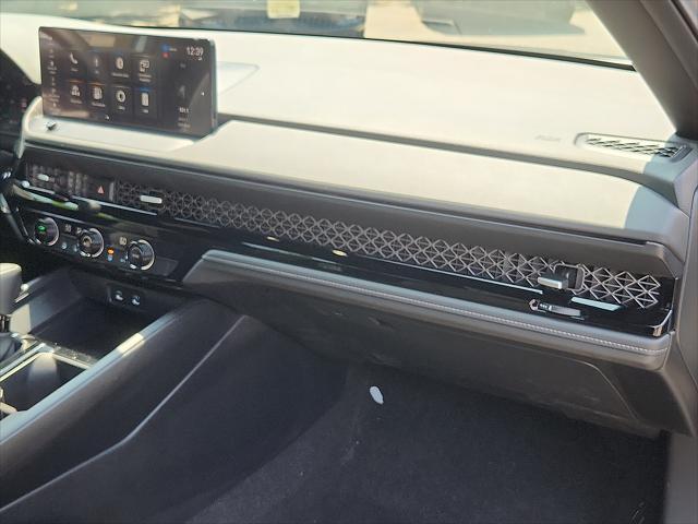 Photo of 2024 Solar Silver Metallic Honda Accord Hybrid