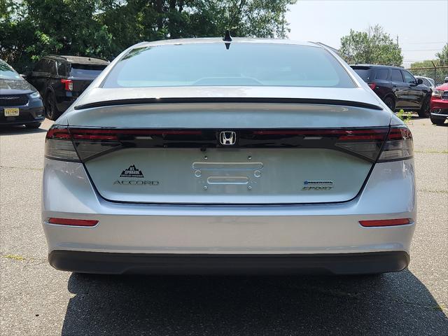 Photo of 2024 Solar Silver Metallic Honda Accord Hybrid