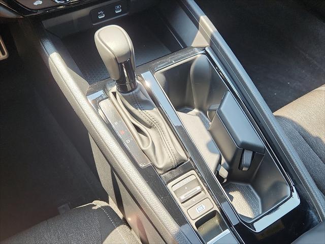 Photo of 2024 Solar Silver Metallic Honda Accord Hybrid
