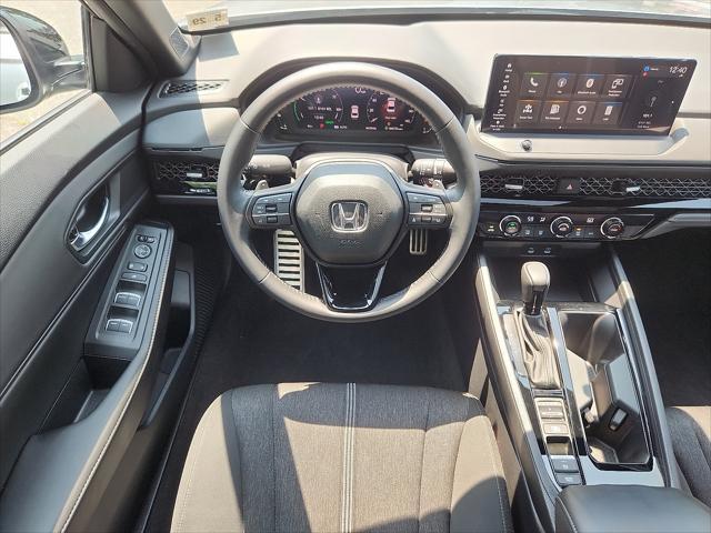 Photo of 2024 Solar Silver Metallic Honda Accord Hybrid