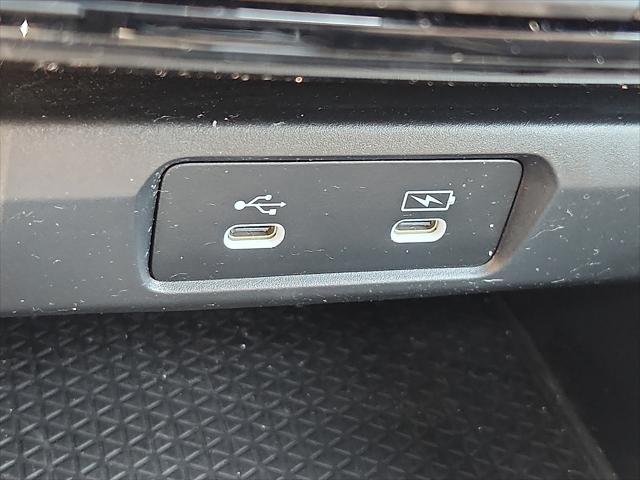 Photo of 2024 Solar Silver Metallic Honda Accord Hybrid