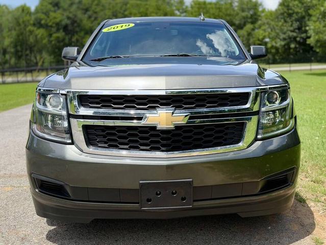 Photo of 2019 Deepwood Green Metallic Chevrolet Tahoe