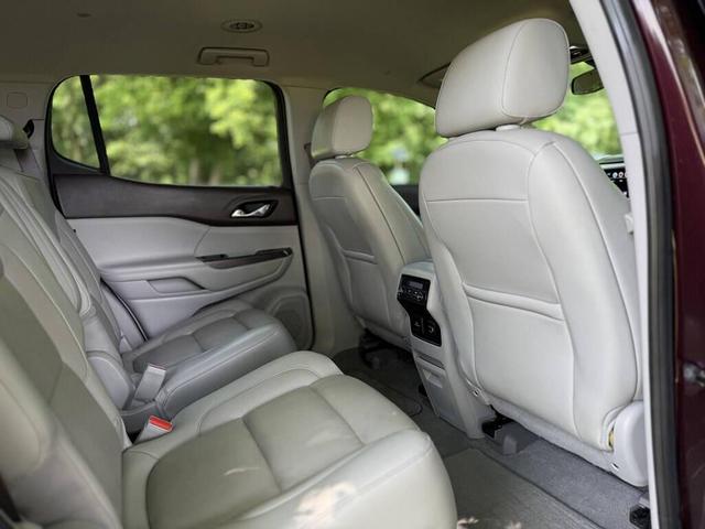 Photo of 2018 Black Cherry Metallic GMC Acadia