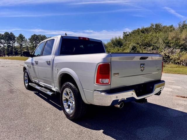 Photo of 2017 Bright Silver Metallic Clearcoat RAM 1500