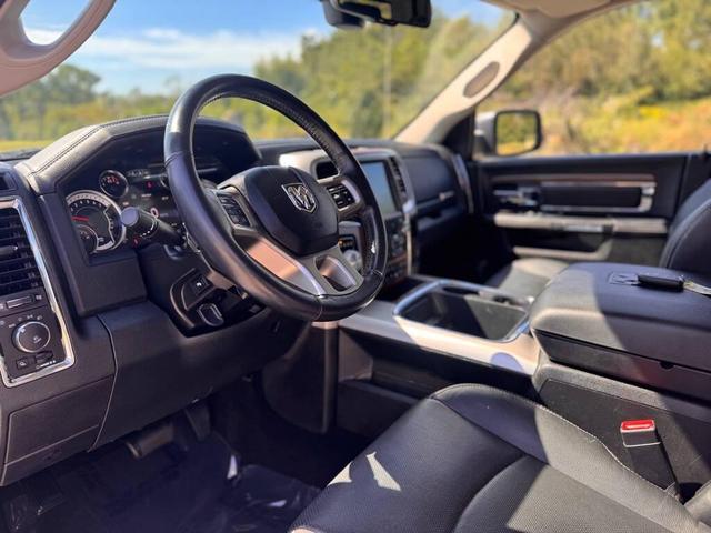 Photo of 2017 Bright Silver Metallic Clearcoat RAM 1500