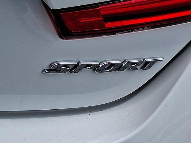 Photo of 2022 Platinum White Pearl Honda Accord