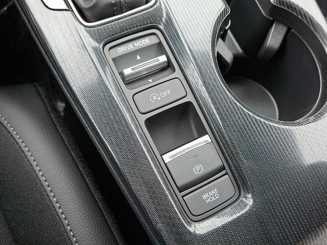 Photo of 2026 Platinum White Pearl Honda Civic