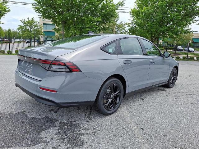 Photo of 2025 Urban Gray Pearl Honda Accord