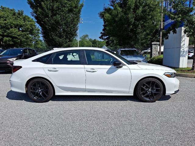 Photo of 2025 Platinum White Pearl Honda Civic