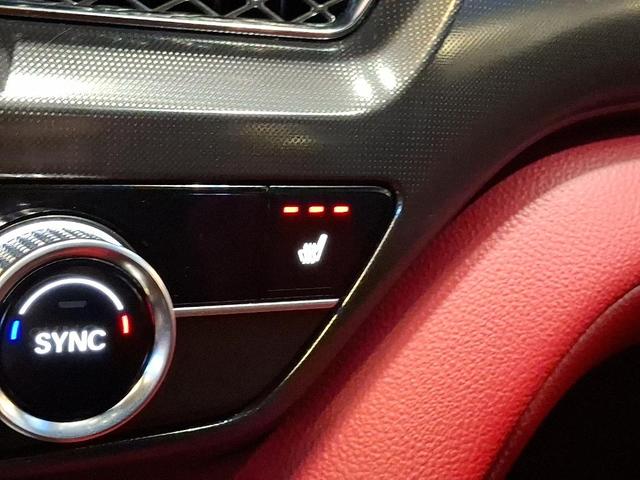 Photo of 2024 Majestic Black Pearl Acura Integra