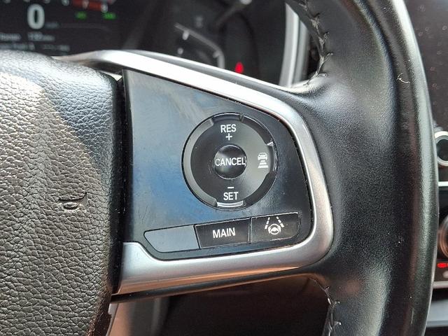 Photo of 2018 White Diamond Pearl Honda CR-V