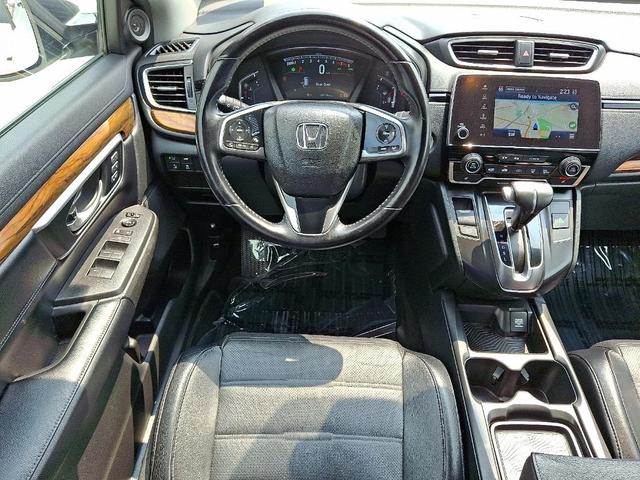 Photo of 2018 White Diamond Pearl Honda CR-V