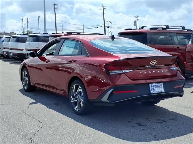 Photo of 2025 Red Hyundai ELANTRA
