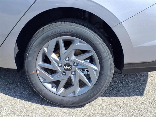 Photo of 2025 Metal Hyundai ELANTRA HEV