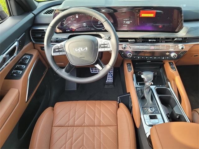 Photo of 2025 Jungle Green Kia Telluride