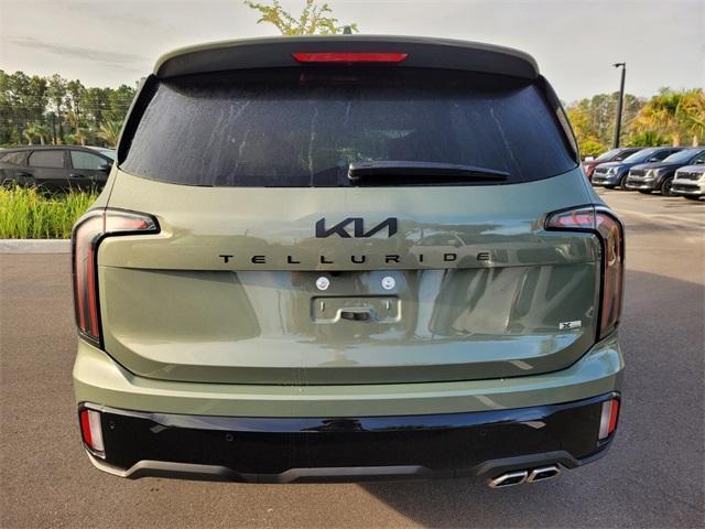Photo of 2025 Jungle Green Kia Telluride
