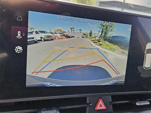 Photo of 2023 Ebony Black Kia Sportage