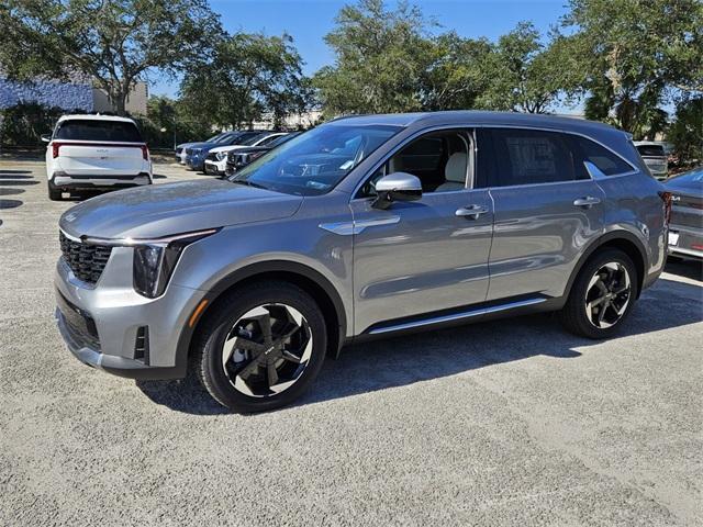 Photo of 2025 Steel Gray Kia Sorento Hybrid