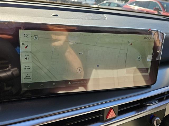 Photo of 2025 Steel Gray Kia Sorento Hybrid