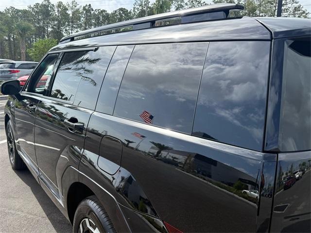 Photo of 2024 Phantom Black Hyundai SANTA FE