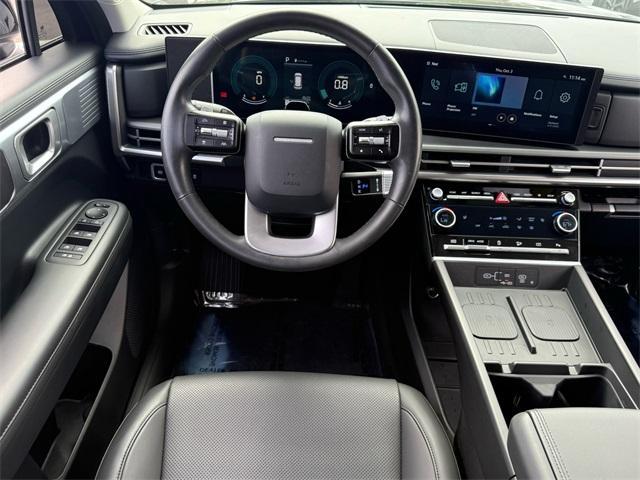 Photo of 2024 Phantom Black Hyundai SANTA FE
