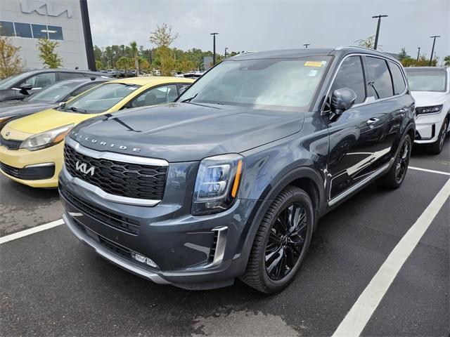 Photo of 2022 Gravity Gray Kia Telluride