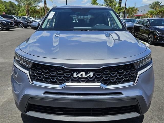 Photo of 2023 Everlasting Silver Kia Sorento