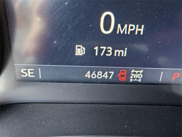 Photo of 2023 Summit White Buick Encore GX