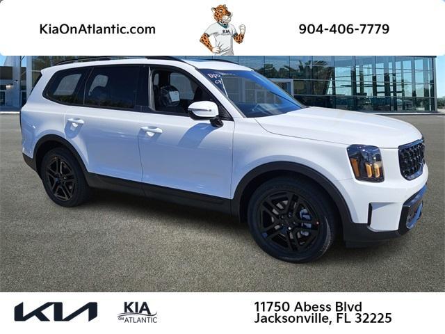 Photo of 2025 Glacial White Pearl Kia Telluride