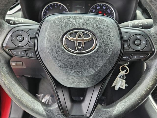 Photo of 2019 Pearl Toyota RAV4