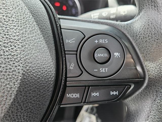 Photo of 2019 Pearl Toyota RAV4