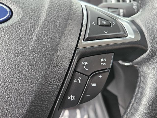 Photo of 2024 Silver Metallic Ford Edge