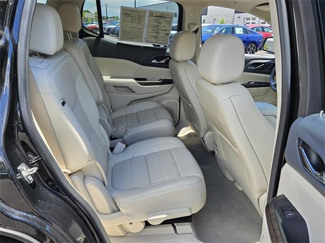Photo of 2022 Ebony Twilight Metallic GMC Acadia