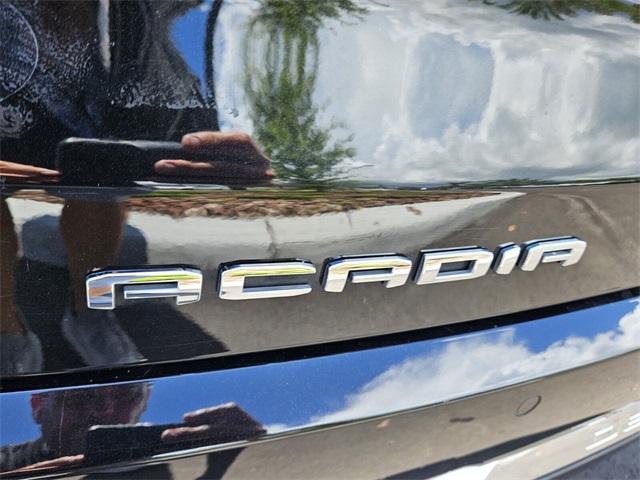 Photo of 2022 Ebony Twilight Metallic GMC Acadia