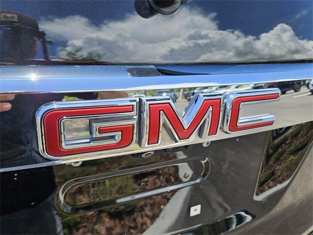 Photo of 2022 Ebony Twilight Metallic GMC Acadia