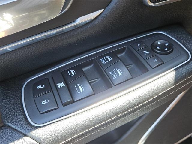 Photo of 2021 Patriot Blue Pearlcoat RAM 1500