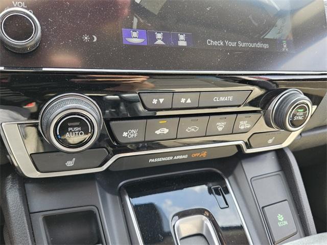 Photo of 2018 Molten Lava Pearl Honda CR-V