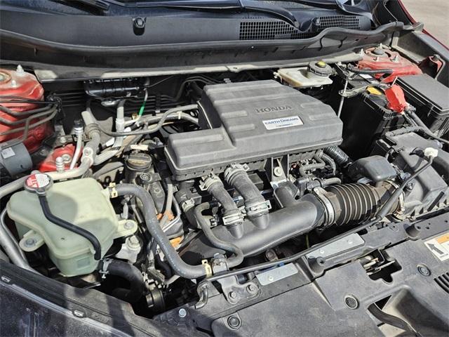 Photo of 2018 Molten Lava Pearl Honda CR-V