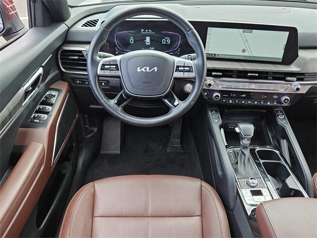 Photo of 2024 Red Kia Telluride