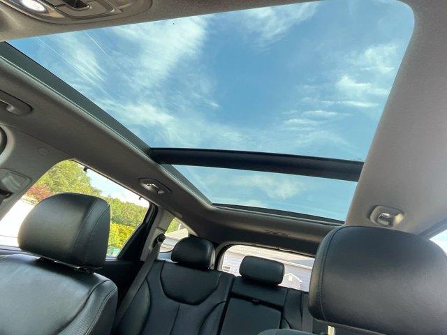 Photo of 2020 Shimmering Silver Pearl Hyundai SANTA FE