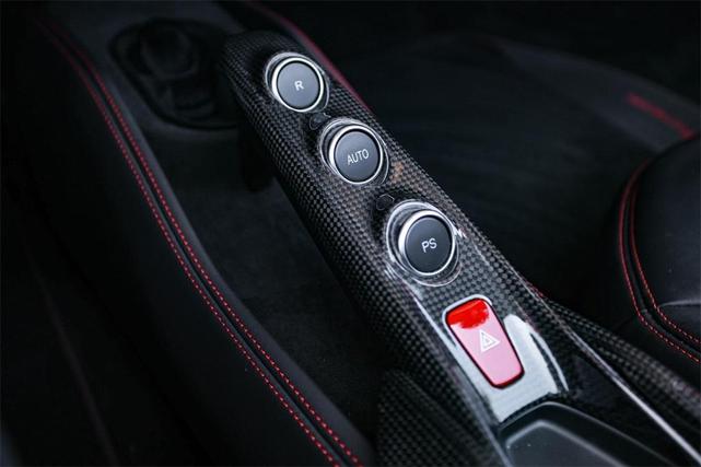 Photo of 2022 Bianco Italia Ferrari F8 Spider