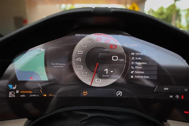 Photo of 2024 Grigio Titanio Metallic Ferrari Roma Spider