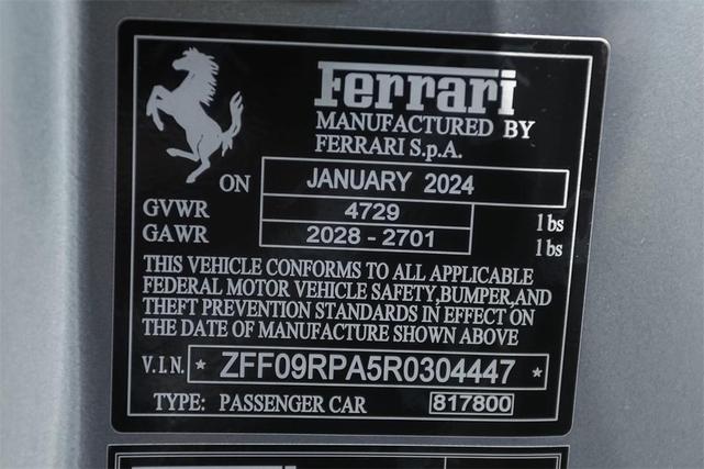 Photo of 2024 Grigio Titanio Metallic Ferrari Roma Spider