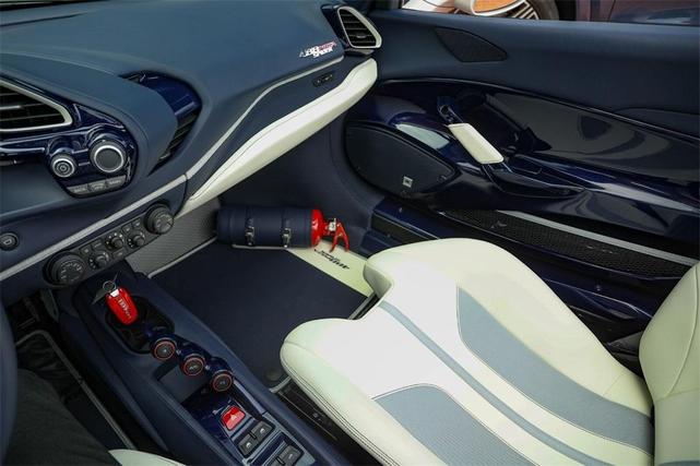 Photo of 2020 Grigio Abu Dhabi Ferrari 488 Pista Spider