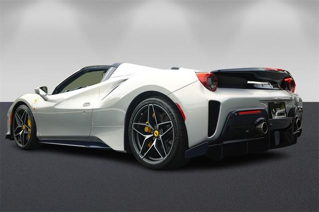 Photo of 2020 Grigio Abu Dhabi Ferrari 488 Pista Spider