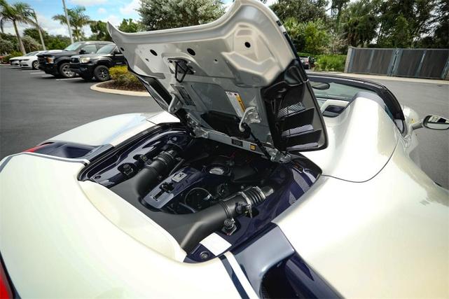 Photo of 2020 Grigio Abu Dhabi Ferrari 488 Pista Spider