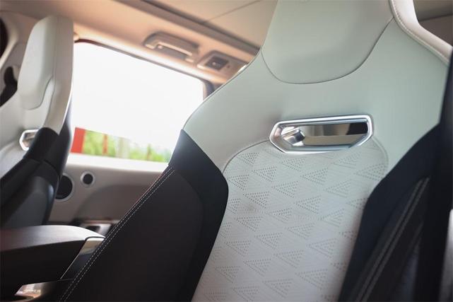Photo of 2022 SVO Premium Palette Blue Land Rover Range Rover Sport