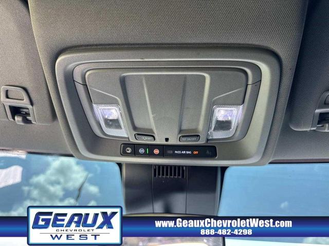 Photo of 2022 Red Chevrolet Silverado 1500