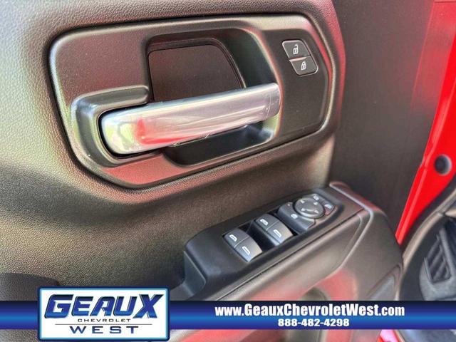 Photo of 2022 Red Chevrolet Silverado 1500